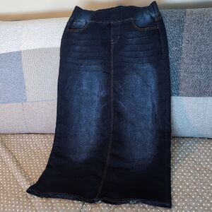 Be-Girl @ USA Women's Long Dark Blue Denim Skirt,Size M.